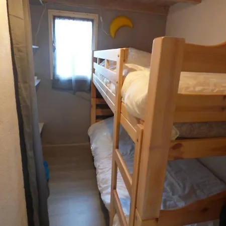 Apartment La Bergerie 12 *